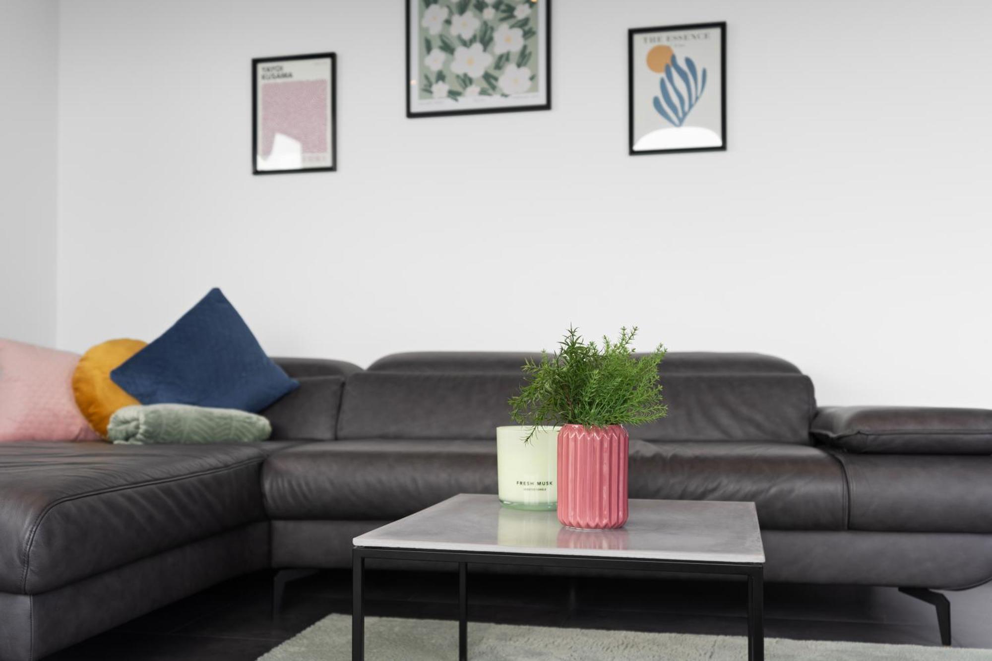 Anytime - Penthouse Mit Terrasse Und Bergsicht Friedrichshafen Exterior foto