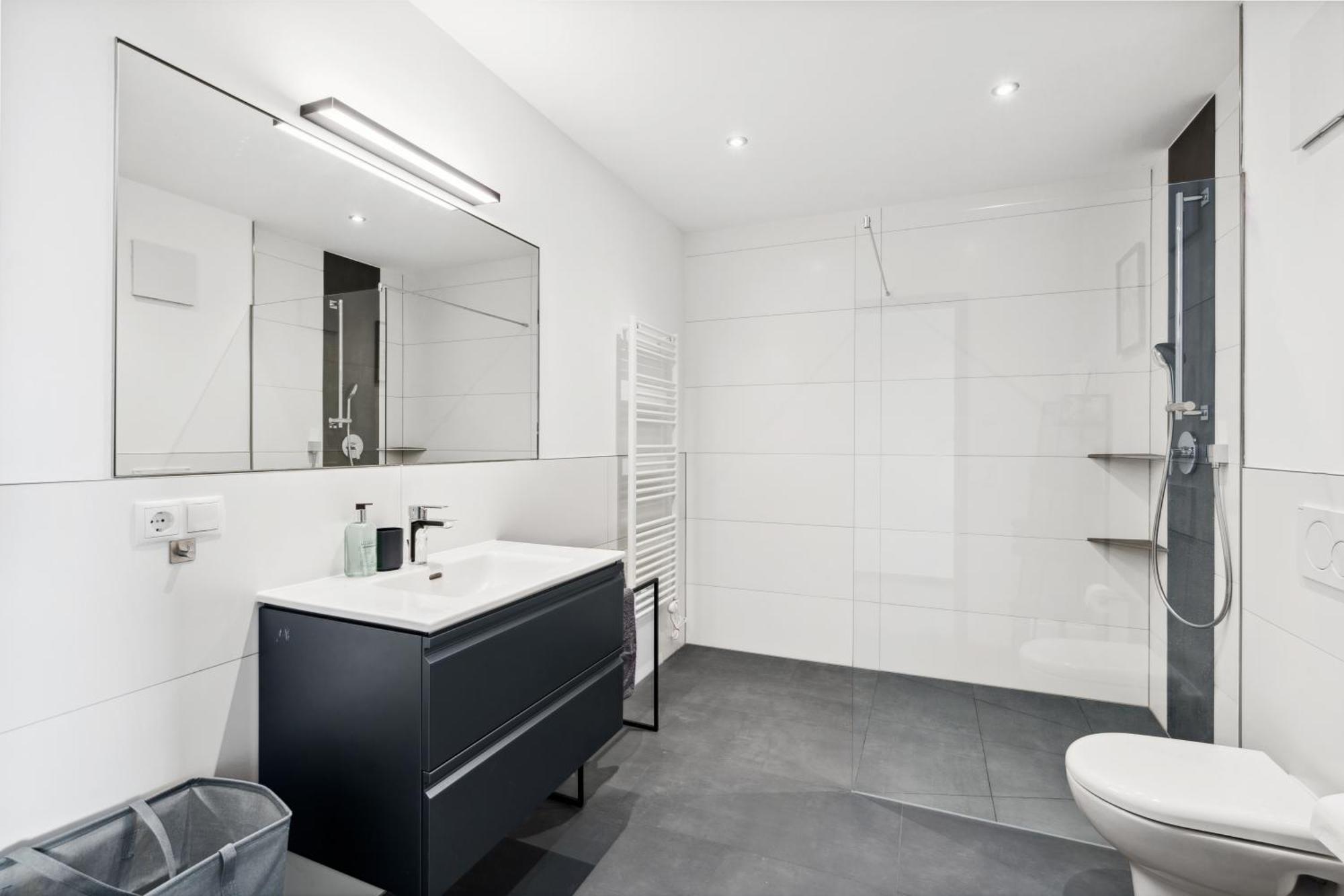 Anytime - Penthouse Mit Terrasse Und Bergsicht Friedrichshafen Exterior foto